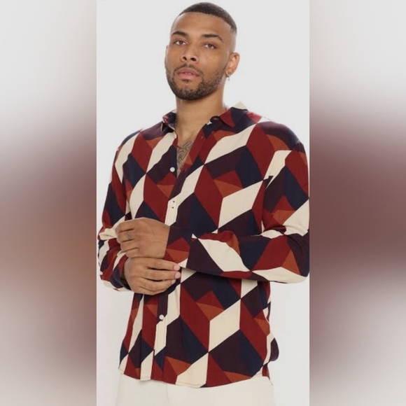 Red and Cream Casual Button Down Shirt with Geometric Pattern - Picture 1 of 5
